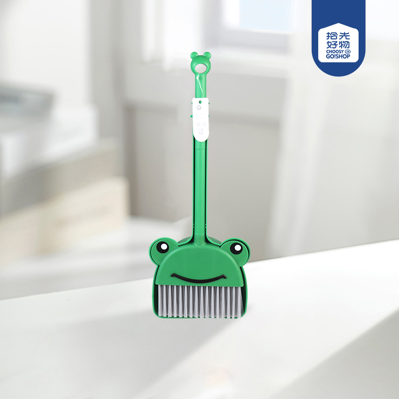 8206 Dodo-Do-Frog Children's Set of Sweeps - 이미지 2