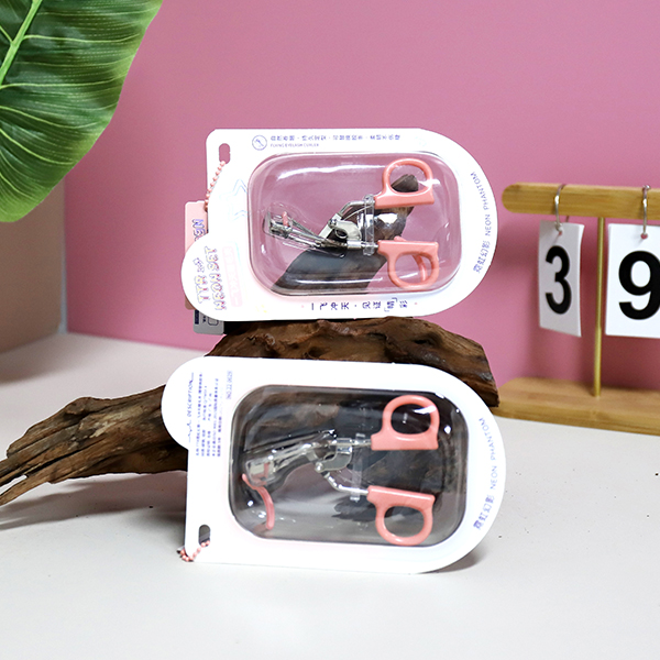 CM-NH0029 Neon Phantom Soaring Eyelash Curler (with replacement adhesive tape) - Image 3