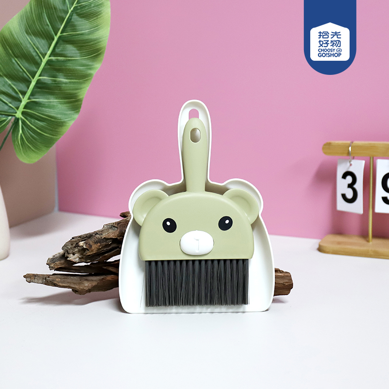 0058 Desktop Cleaning Brush