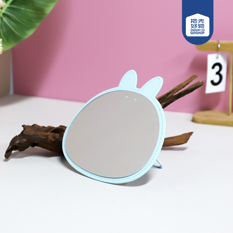 9070-2 relief table mirror adorable rabbit