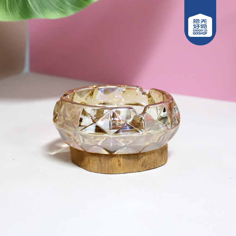 YG133 golden ashtray (mixed color random)