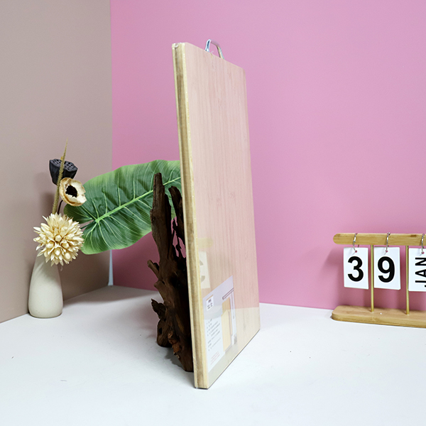 Bamboo cutting board 45×32×1.8 - Image 4