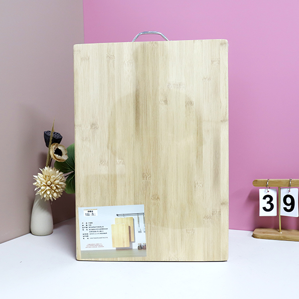 Bamboo cutting board 50×35×1.8 - Image 3