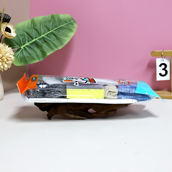 126 cleaning suit (set of 12) - Image 3