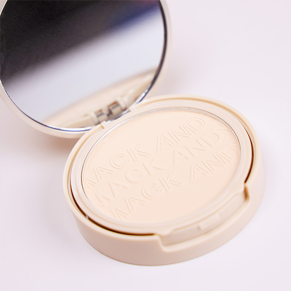 MK381-03 Soft Yarn Clear and Clear Makeup Powder Cake (Natural Color) - Image 4