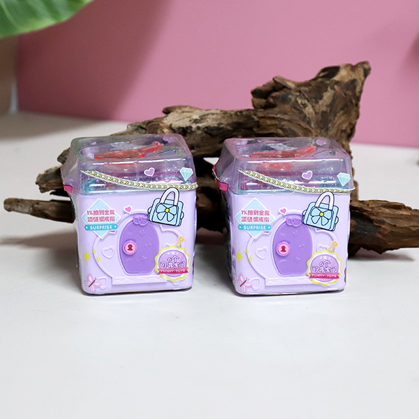 262-115 Surprise Treasure Box - Image 3