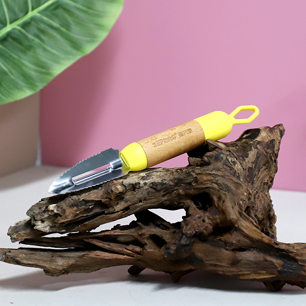 S-032 Large Fish Grater - Image 4