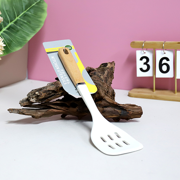 S-583 silicone wood handle slotted shovel - Image 3