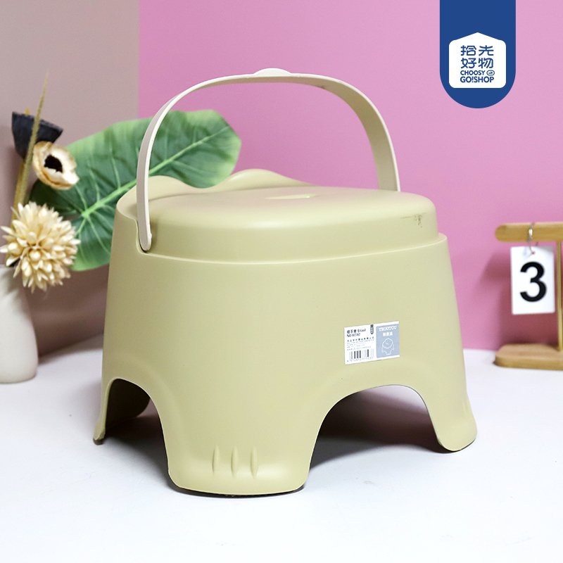 82302 portable stool