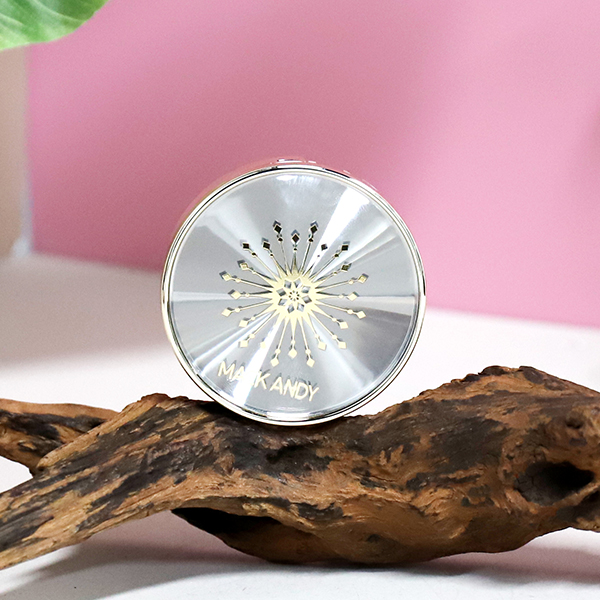 MK741 Light Soft Focus Makeup Powder Cake (Ivory White) - Image 2