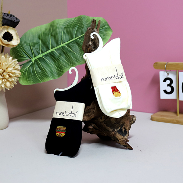 * 813-25/23 double needle embroidery socks (mixed) - Image 3