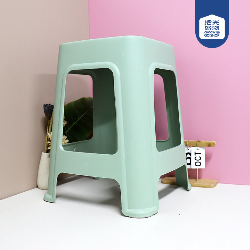 0588 large gold ring portable stool