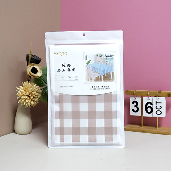 2028 classic lattice straight edge tablecloth 137*180cm