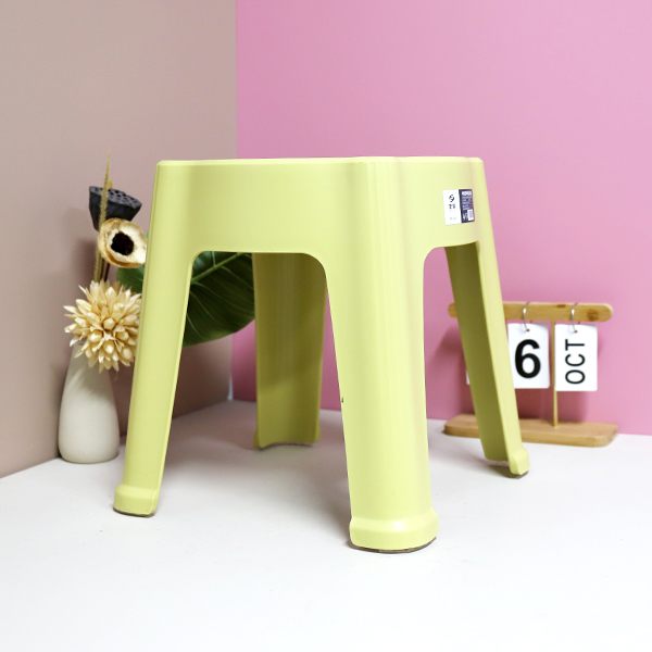 5809 stool