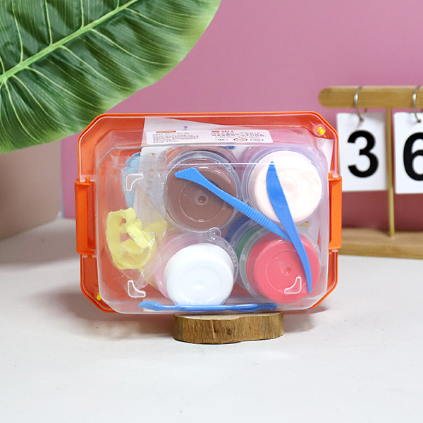 Little Bunny 12 Color Tool Box Ultra Light Clay