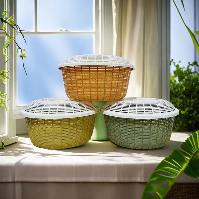 A-96 Covered Vegetable Basket
