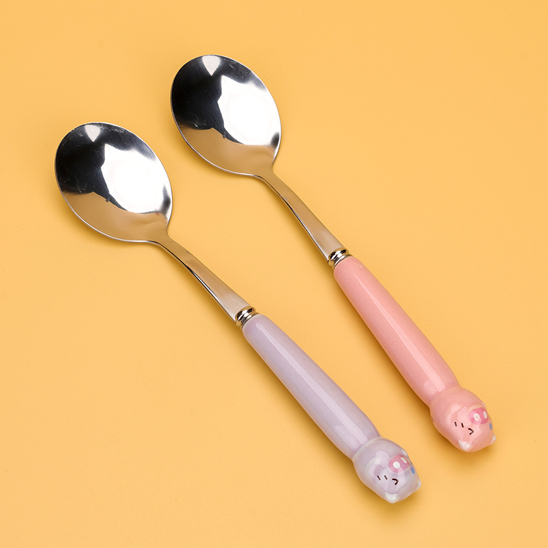 HSA-14 McDull Pig Ceramic Handle No.2 Round Spoon