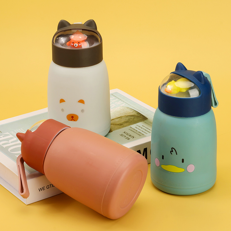 Lovely adorable plastic shell glass (360ml)