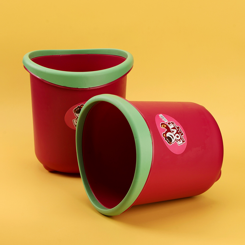 829 press ring strawberry bear trash can (23.5*24.5)