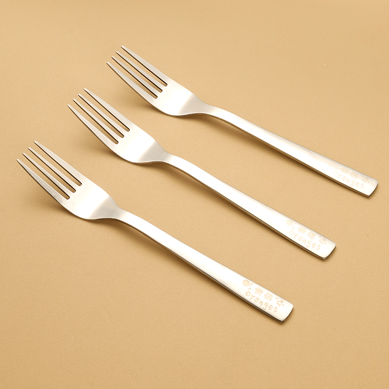 Merle thinks things orange fork