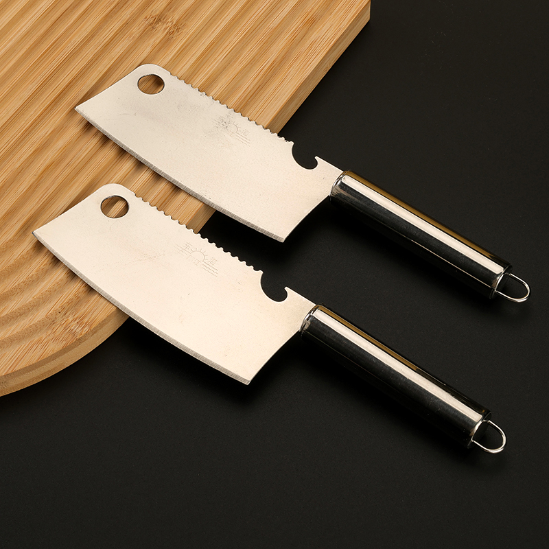 Small kitchen knife with steel handle