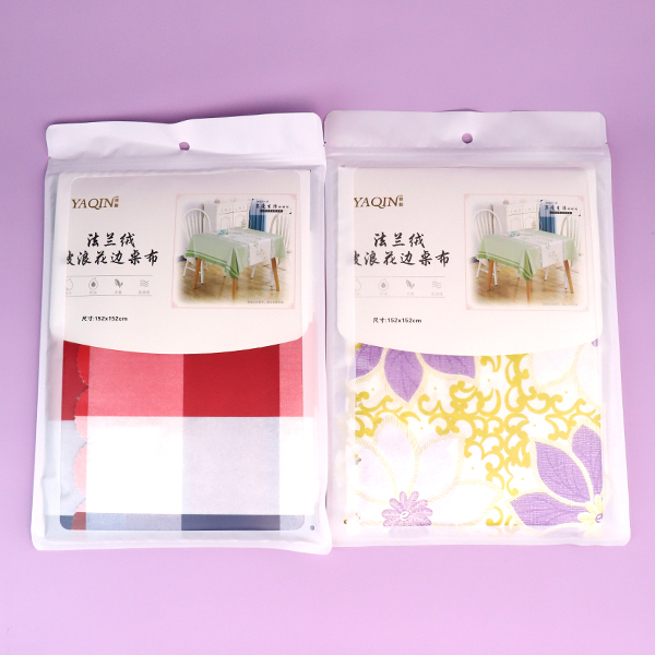 206355 flannel wave lace tablecloth 152*152CM