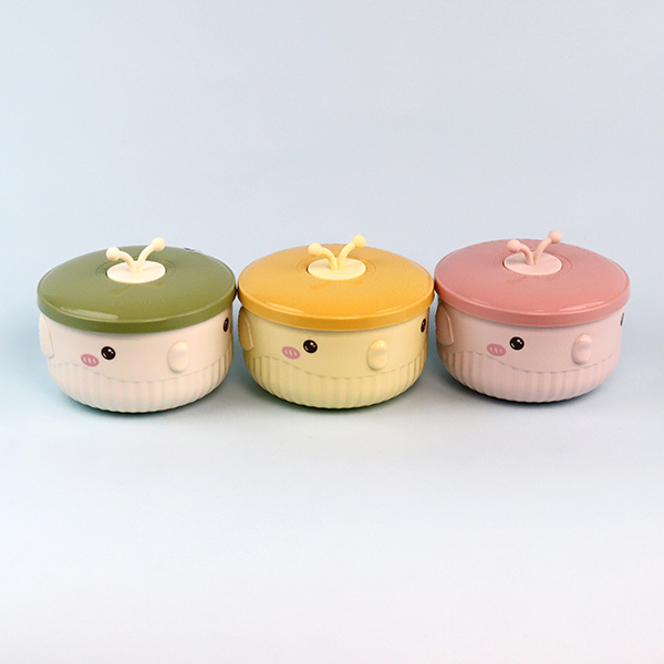 5878 children lantern fish lunch box