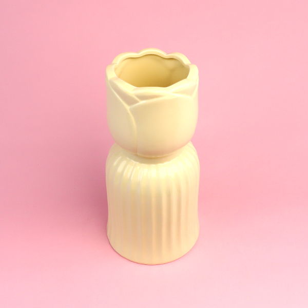 8586B Vase