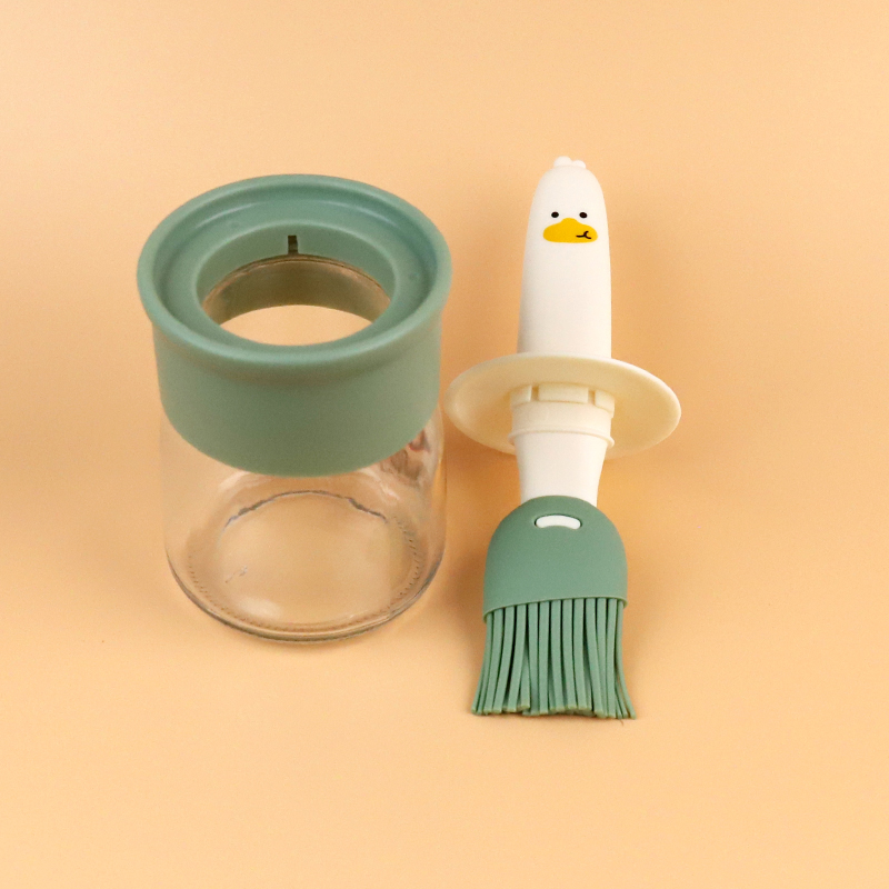 YN-1561 MengMeng Oil Brush Bottle - Image 2