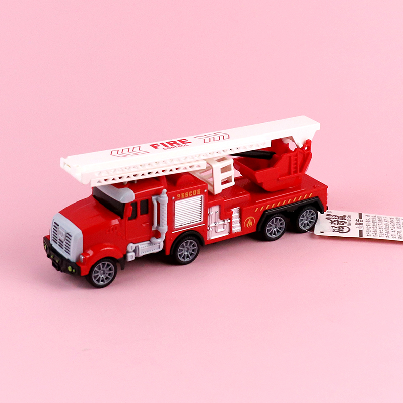 711-82 American Fire Truck - Image 2