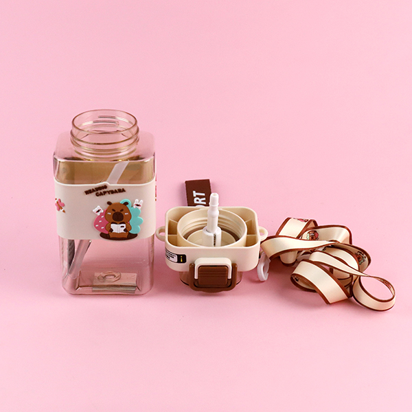 9367 kappibala bounce square plastic cup (600ML)