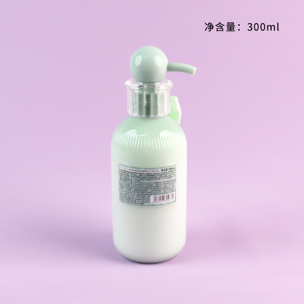 4762 Fragrance Moisturizes Body Milk (Bamboo Forest Listening to Rain)