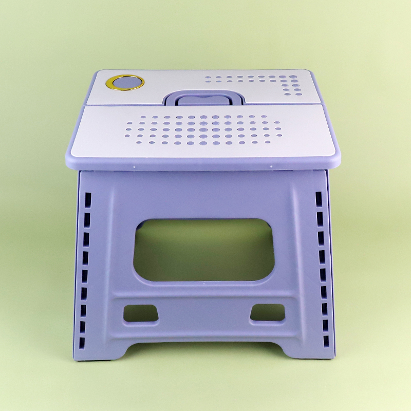 026 Folding stool