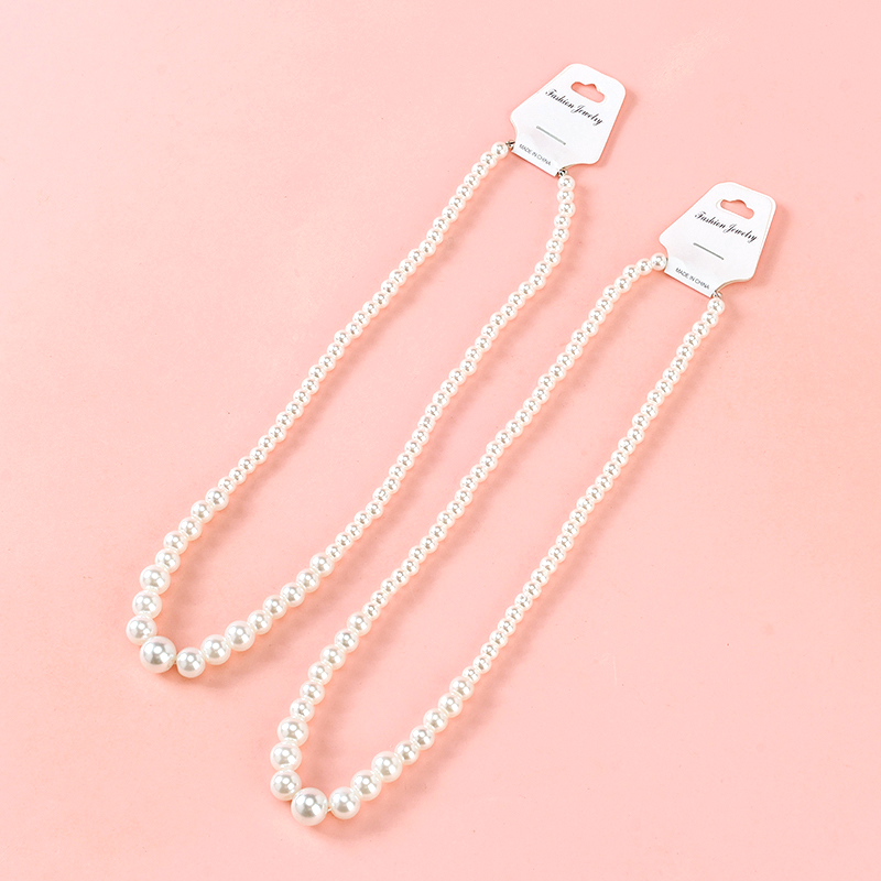 Fashion pearl necklace