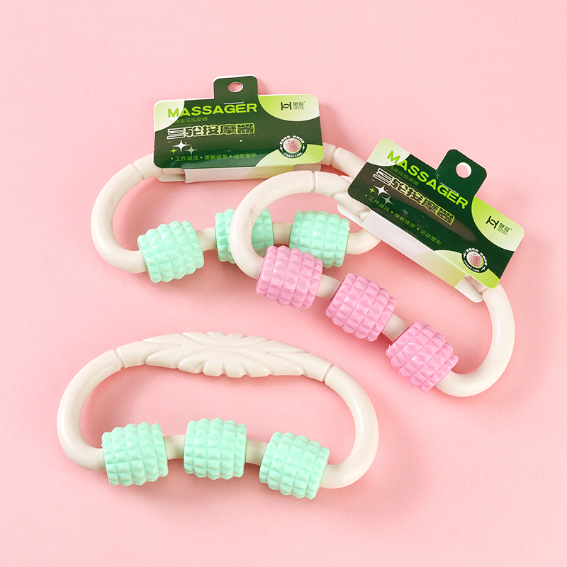 009 Packaged Three-Wheel Massager