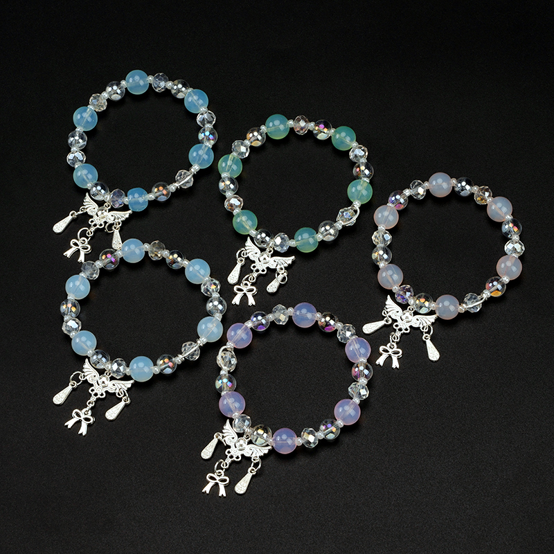 New Wings Bow Pendant Bracelet