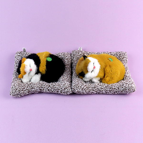 6976-1 Sleeping Cats - Image 3