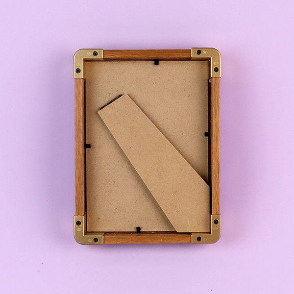 Copper angle wood 7 inch photo frame (mixed) - Image 5