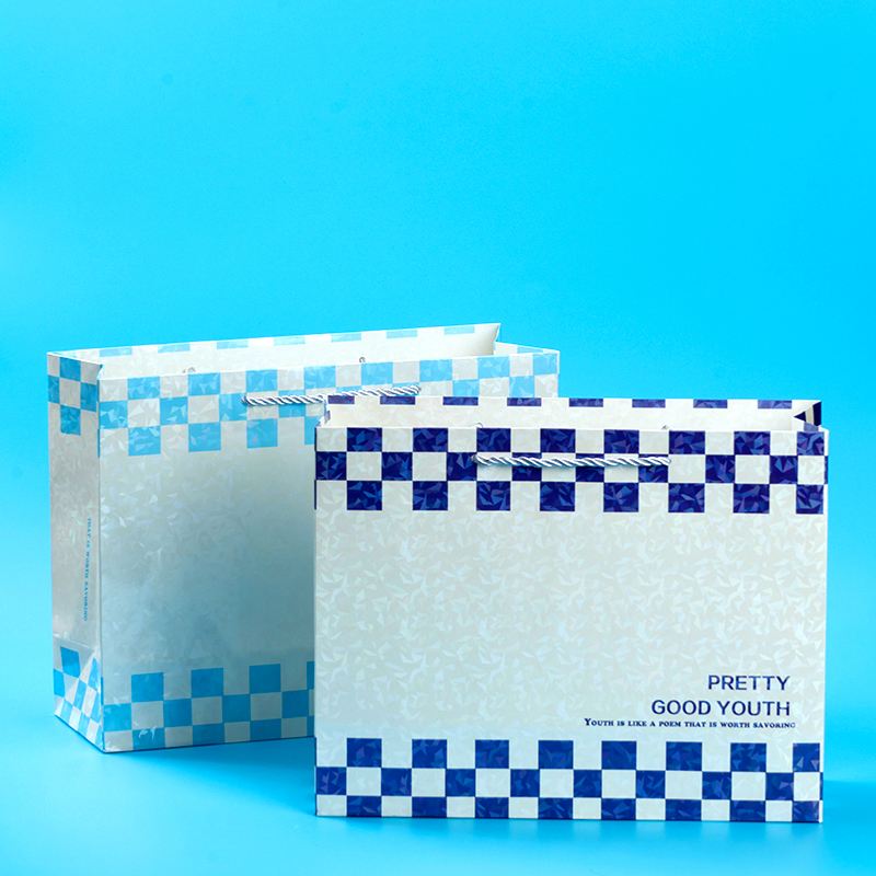 ST400-50 large laser gift bag (horizontal) 25*11.5*33