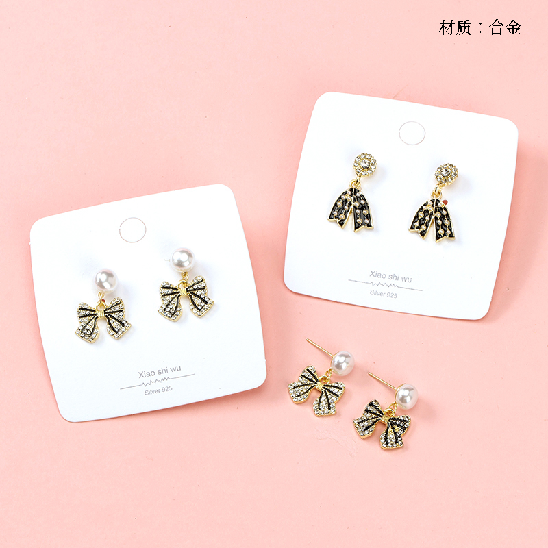 Bow Rhinestone Pearl Stud Earrings