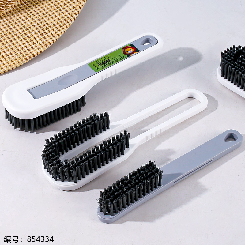 170 Mother-Daughter Shoe Brush