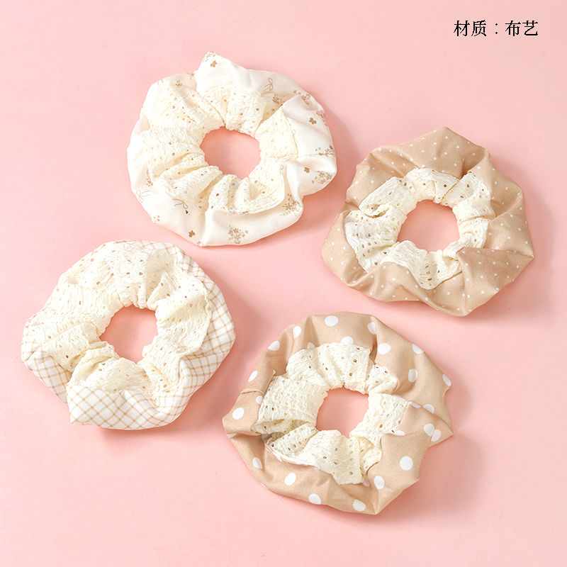 Boxed brown-printed openwork large intestine ring