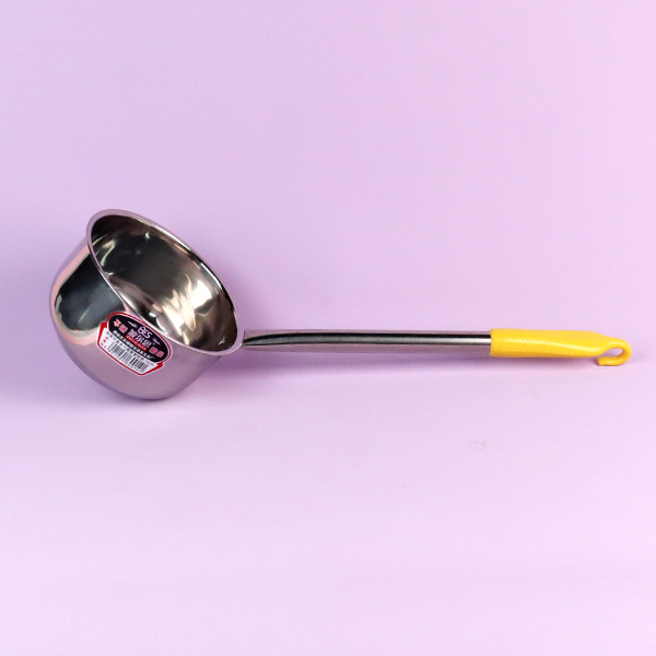 Flat bottom plastic handle spoon 14*35cm - Image 3