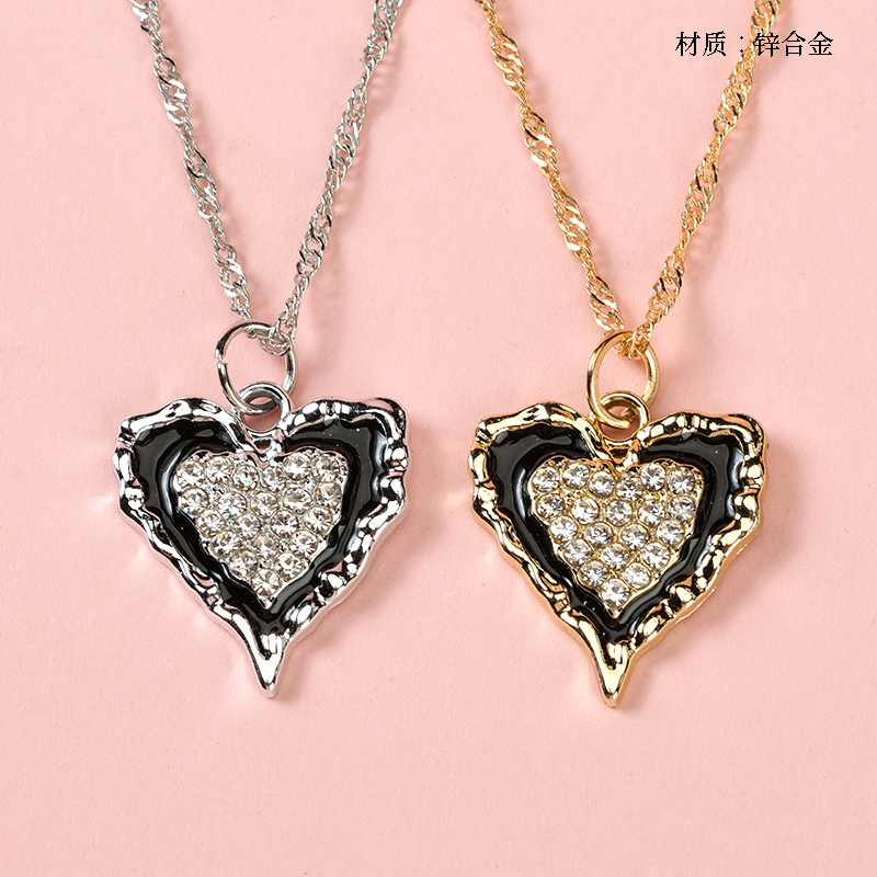 New Diamond Dropping Oil Love Water Ripple Necklace