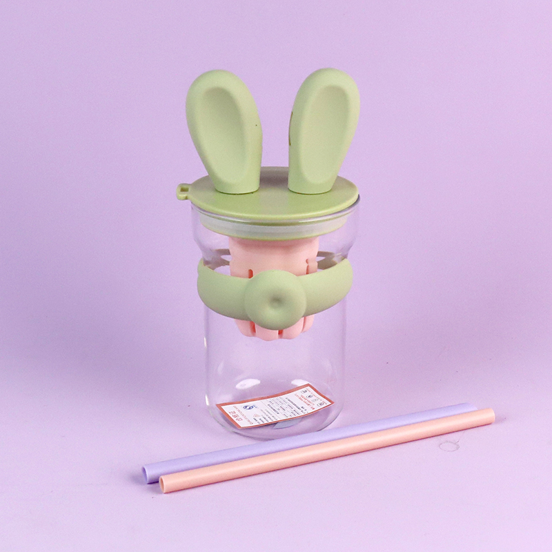 4131-B rabbit ear button straw glass