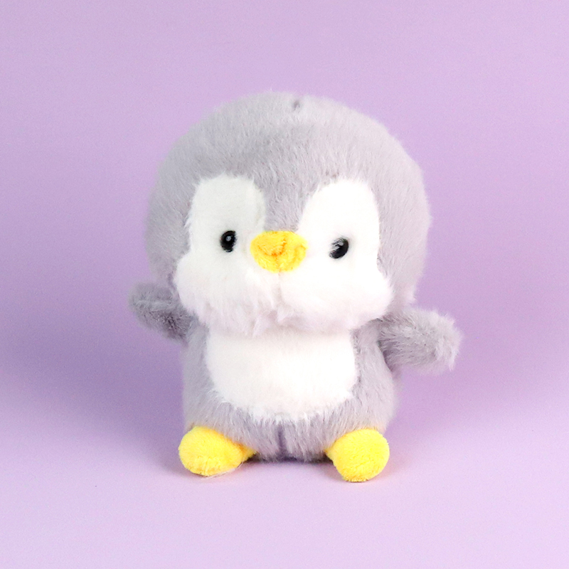 Small table with plush (mixed)