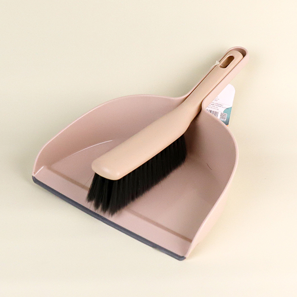 0109 bed brush suit - Image 4