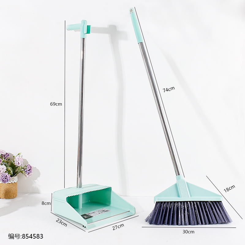1072 Broom & Dustpan Set