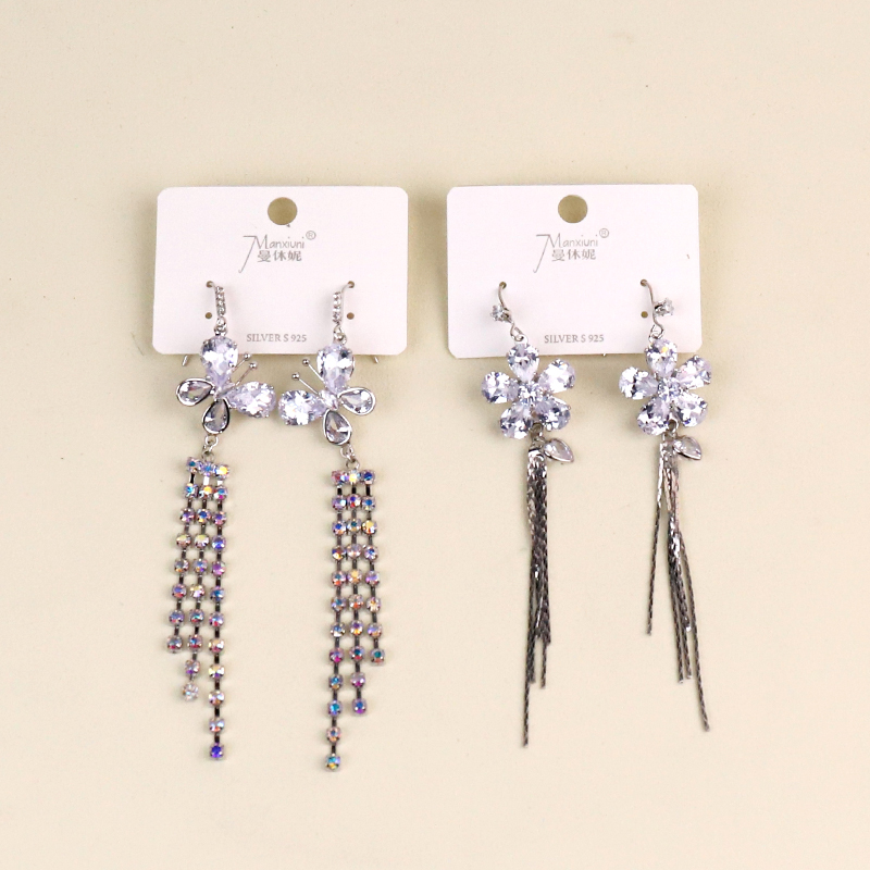 Flash rhinestone tassel earrings (mixed)