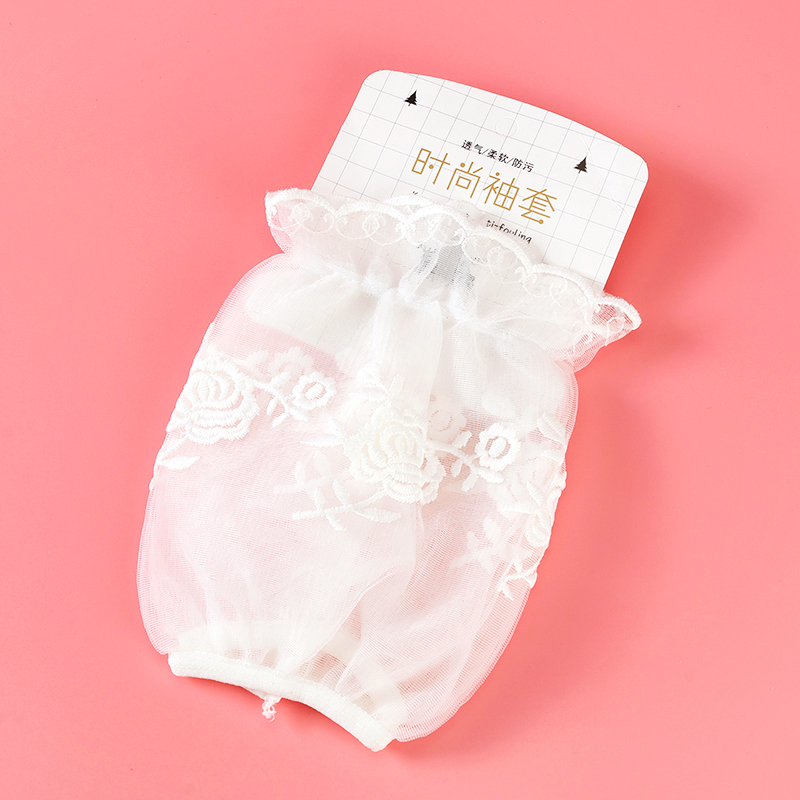 lace embroidered sleeve